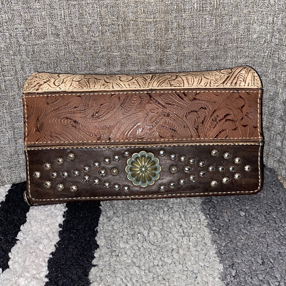 Montana West wallet!